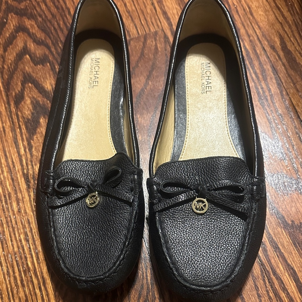 Michael Kors Black Textured Loafers for Women